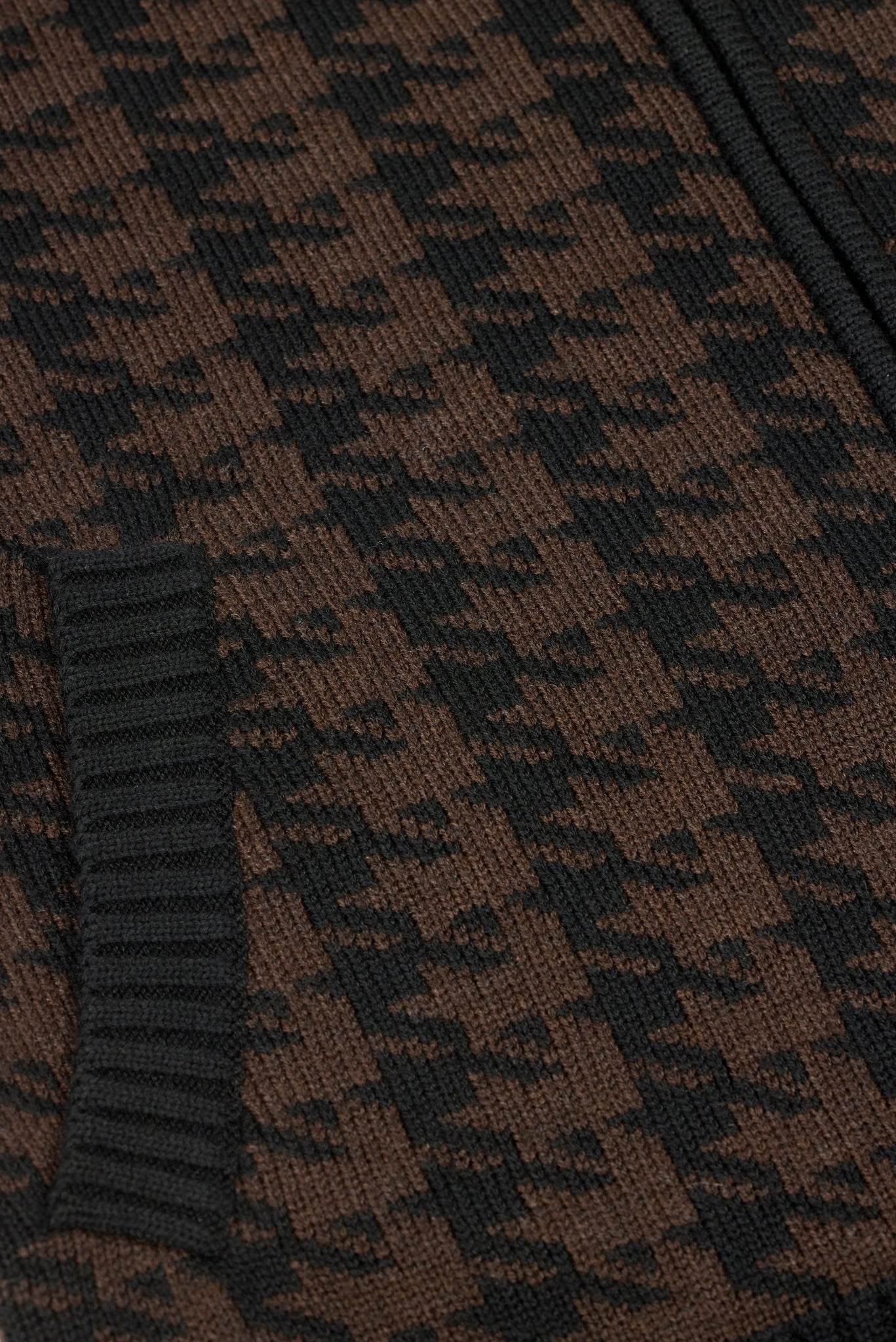4-462709-01.jpg