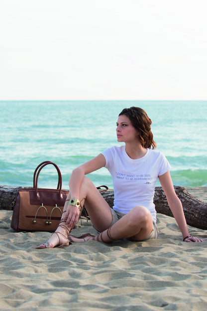 5-878080-whitelife.jpg