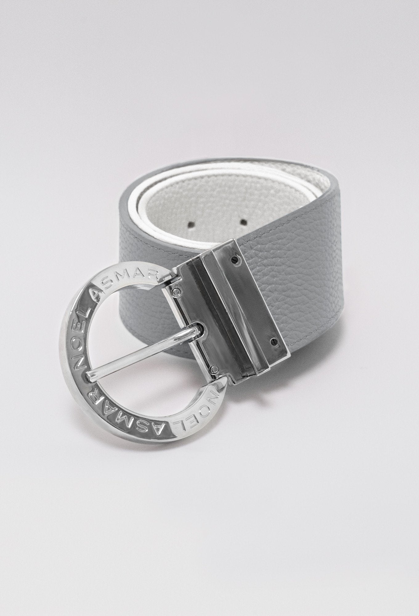 5-929818-lunawhite.jpg