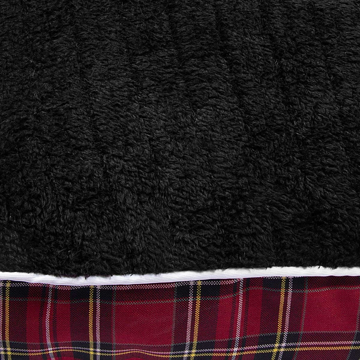 5-969982-ecredplaid2.jpg